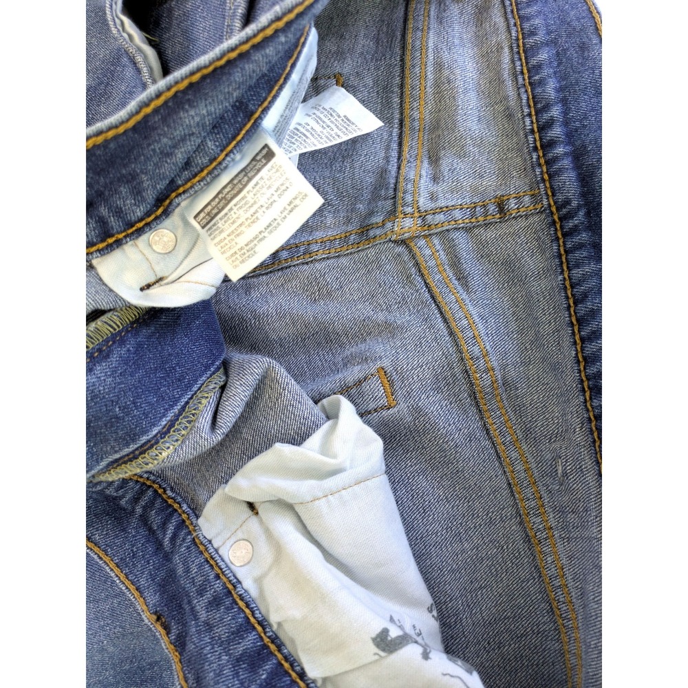 Levis 505 Regular Fit Straight Leg Jeans Mens 40x32 Medium Wash Blue Denim - Picture 4 of 6